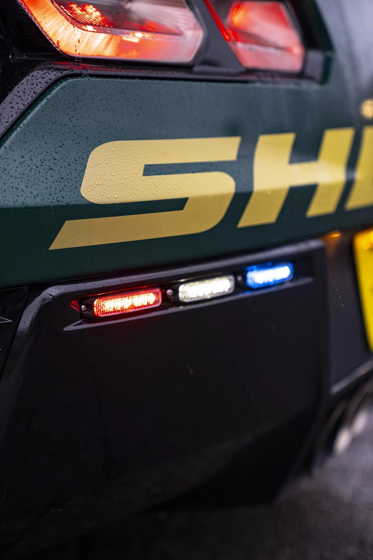 Micron™ Surface-Mounted Lightheads