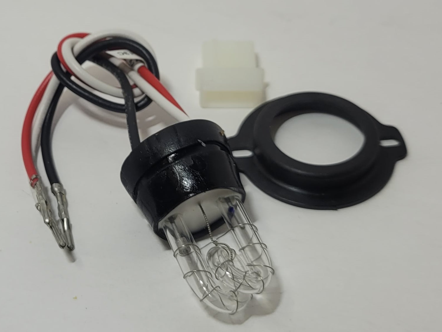Replacement Hide A Strobe Bulb both Rubber Base Pop-In or Flange mount in one